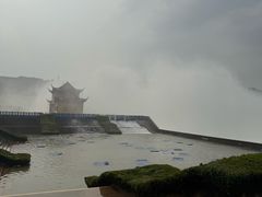 -黄河小浪底水利枢纽风景区