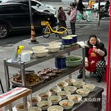 全场最佳南瓜汤，冰冰凉很解腻。0元玩转这座城