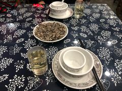 餐具摆设-印象徽州·正宗徽菜体验店
