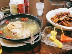 -梁子湖东篱老屋生态庄园