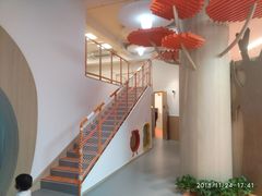 -小门牙好性格托育(北外滩中心)