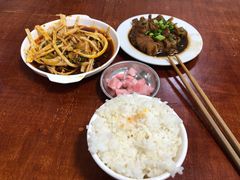 -巷子肥肠(科华巷店)