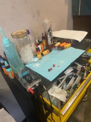 -鳌首刺青纹身 穿孔饰品店