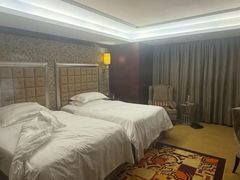 -沈阳皇朝万鑫酒店
