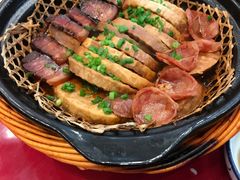 -侬佳蒸菜馆(听潮店)