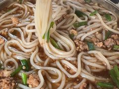 -正宗杨记普洱酸醋米线(总店)