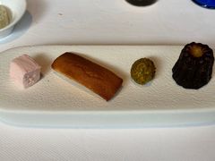 -AZUR聚(香格里拉饭店)