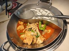 -左庭右院鲜牛肉火锅(浦江欢乐颂店)