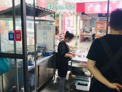 -何老二卤汁凉粉