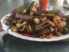 -四川小胡子海鲜(丁村万人海鲜广场店)