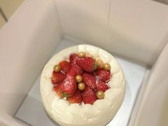 草莓香缇蛋糕-Beans & Grapes
