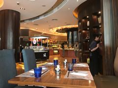 -好日子皇冠假日酒店·君怡咖啡厅(特美思大厦店)