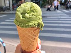 -Fridi Patisserie Cafe