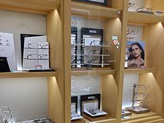 -宝岛眼镜·蔡司·依视路·青少儿近视防控验配中心(太白印象城店)
