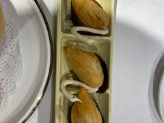 榴莲千丝酥-稻香酒家·34年老字号·港式粤菜(汉街店)