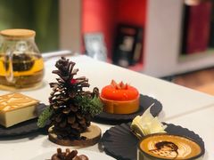 -潮一不贰·法式甜品·生日蛋糕·西式简餐(外滩店)