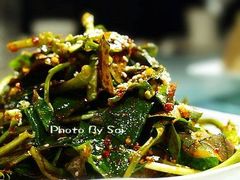 酸辣折耳根-小巴辣子川湘菜餐厅(星游城店)
