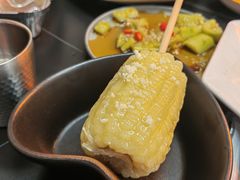 -许哥东北烧烤·铁丳烤串·宫后夹肉(繁花中心店)