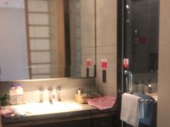 -大连金石滩绿发温泉假日酒店
