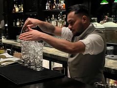 -Long Bar(莱佛士酒店)