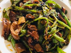 小炒卤肥肠-良泉足疗