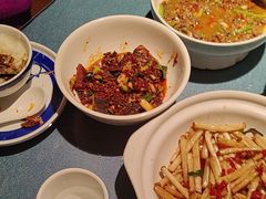 -老萍巷莲花血鸭·萍乡地标江西菜(步行街店)