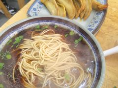 -牛味十足传统美食(凤凰西街店)