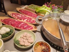 -左庭右院鲜牛肉火锅(浦江欢乐颂店)