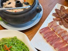 -老滇山寨•云南特色菜•地方菜•民族风情歌舞表演(经开区店)