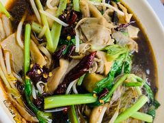 特色老式麻辣烫-万顺啤酒屋(皇寺路店)