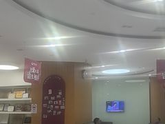-雅悦齿科(顾村公园店)