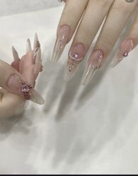 -IDO美甲美睫