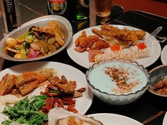 -涨巢·潮玩水疗局