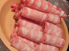 -龍歌自助小火锅(芝罘万达店)