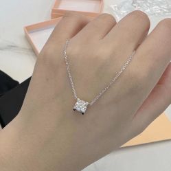 -Zbird钻石小鸟·钻戒婚戒定制高端珠宝私人定制中心