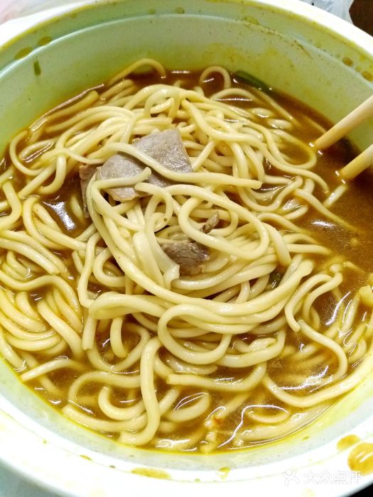 美玲拉面(鞍山西道店)美玲加肉拉面图片