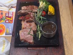 -豪客来牛排(人民东路店)