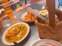 -小小集渔·泰式大排档(太古里香槟店)