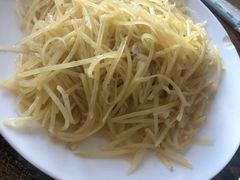 -壹阁胡羊焖饼(特色小吃街店)