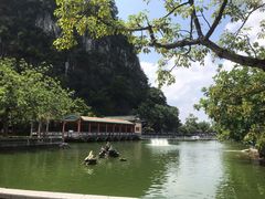 -星湖旅游景区七星岩