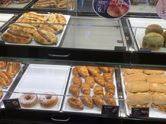 -Caidie Bakery采蝶轩(百越店)