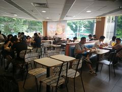 大堂-麦当劳(东方时代广场分店)