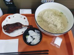 -百年老字号·观振兴蟹黄面·三虾面·苏式面(观前街富仁坊巷店)