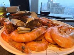 -唐拉雅秀酒店-西锦汇空中BBQ·思创餐厅
