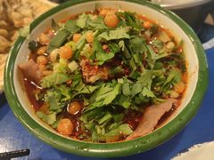 -马路边边串串香形象店(磐石路店)