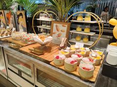 -圣丰索菲特·2 On 988 Café 自助餐厅