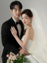 -雅云婚纱摄影工作室旗舰店