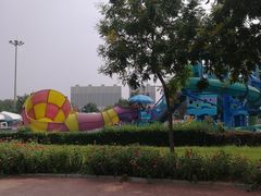 -欢乐水魔方水世界