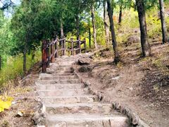 -北京十三陵国家森林公园蟒山景区