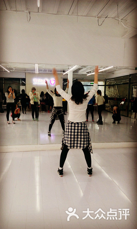 锦尚天舞舞蹈培训学校